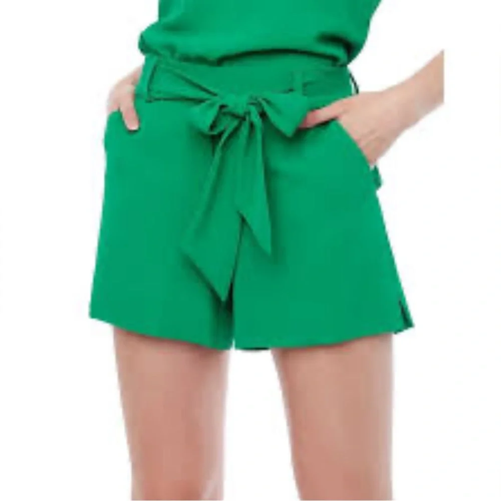 J. Crew - Women's paper Bag Waist Tie Shorts - Size Small - Kelly Green